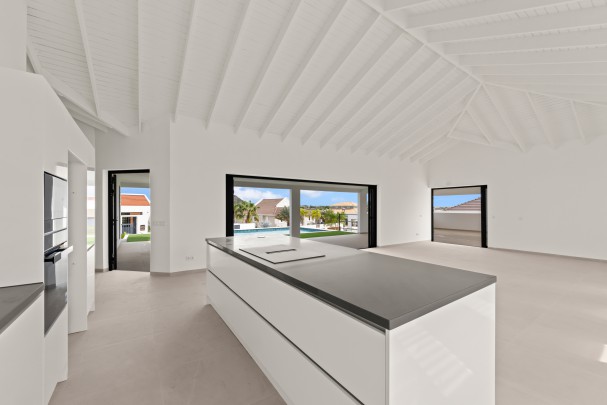 Blue Bay - Luxueze nieuwbouwwoning met 4 slaapkamers en zwembad