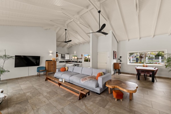 Luxury Family Home with Pool and Spacious Living Areas in Bottelier