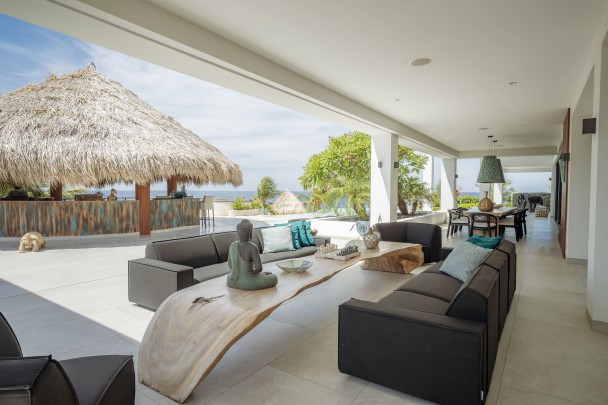 Blue Bay BQ9 - De meest exclusieve oceanfront villa van Curaçao