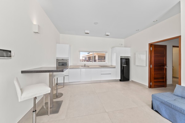 Jan Sofat luxe villa met 2 appartementen & panoramisch uitzicht