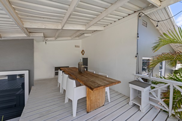Brakkeput - Comfort, space, and a stunning view with a swimming pool