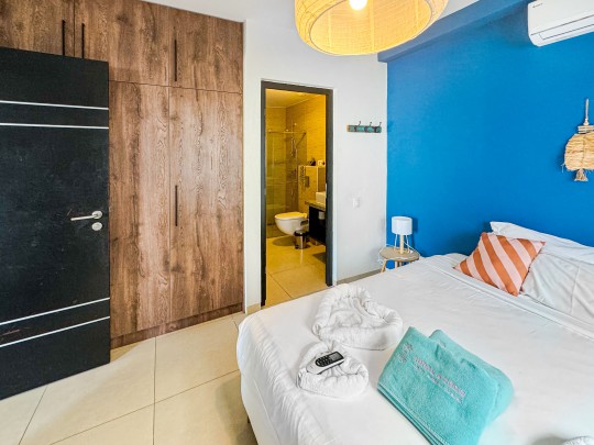 Blue Bay – Greenview Apartment with Excellent Rental Potential