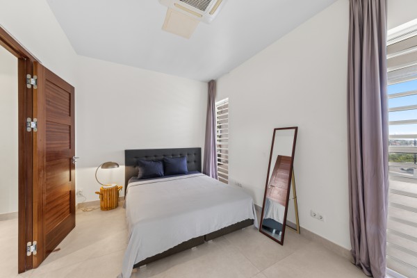 Jan Sofat luxe villa met 2 appartementen & panoramisch uitzicht