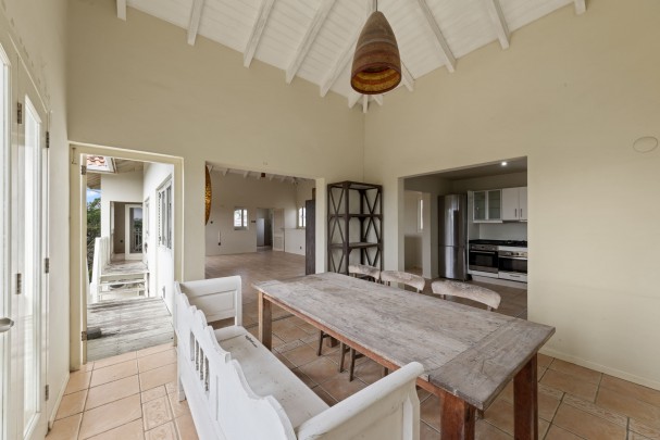 Stylish Jan Thiel Villa with Pool and Exceptional Investment Potential