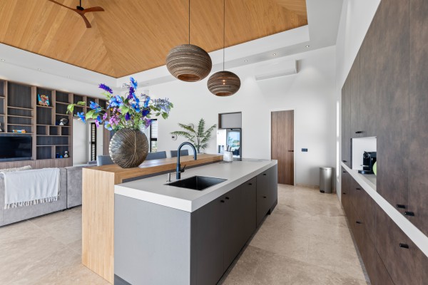 Blue Bay - Moderne Luxe Villa aan Golfbaan voor vakantieverhuur