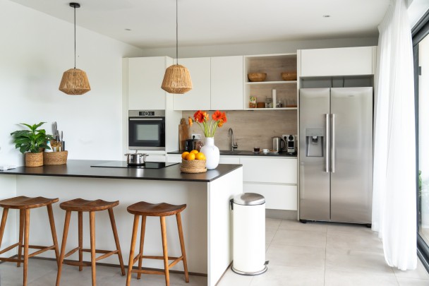 The Breeze – Beautiful 2-bedroom apartment perfect for vacation rental