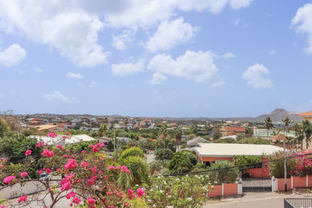 Jan Thiel - Tropical 3-bedroom penthouse with private pool and views