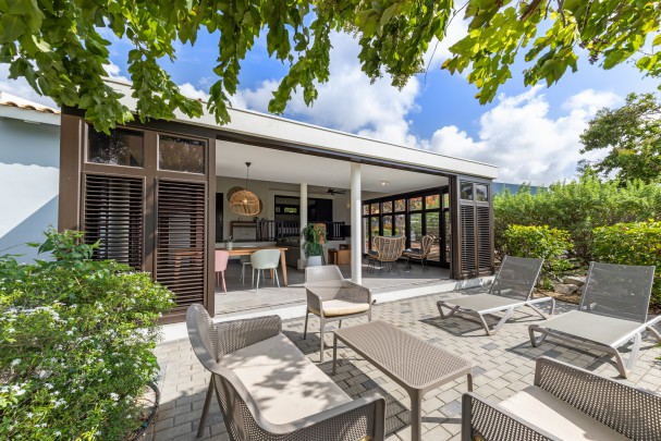 Detached 2-Bedroom Villa in Indigo Garden – Blue Bay Resort