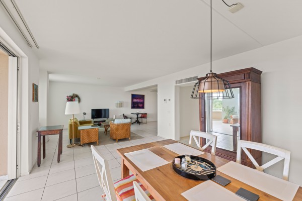 Residence Piscadera – Appartement met zeezicht & direct rendement