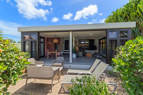 Blue Bay Indigo Garden – tropical holiday apartment