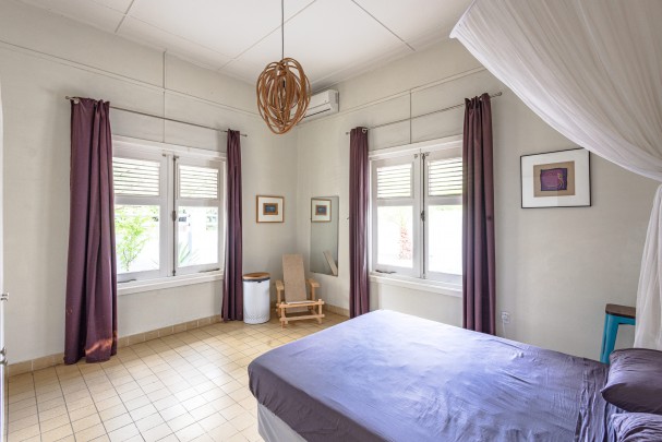 Charmante 3-Slaapkamer Villa te Huur in Rustig Emmastad