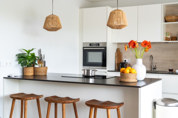 The Breeze – Beautiful 2-bedroom apartment perfect for vacation rental