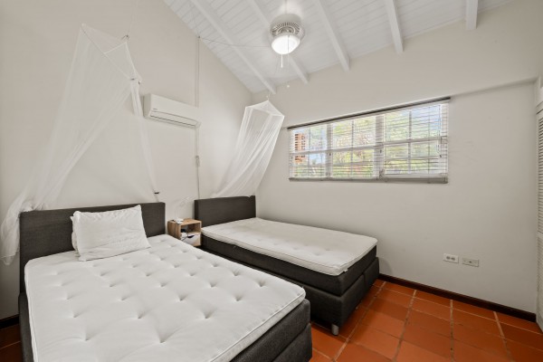 Ruime twee-onder-een-kapwoning in Villas del Sol