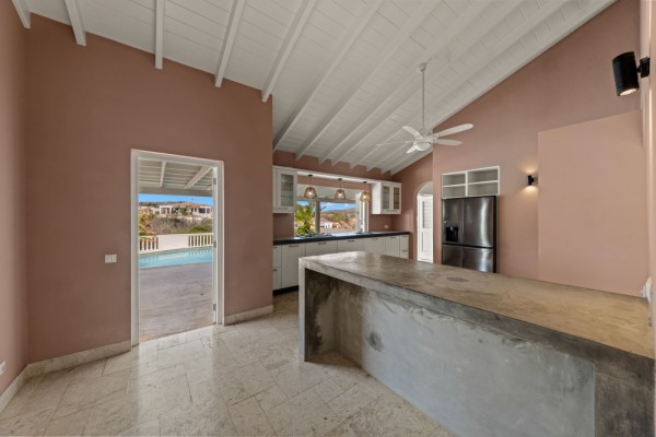 Blue Bay BD61 - Spacious Villa with Guest Apartment