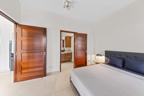 Jan Sofat luxe villa met 2 appartementen & panoramisch uitzicht