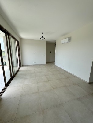 Skerpene living - Beautiful new construction apartment on gated resort