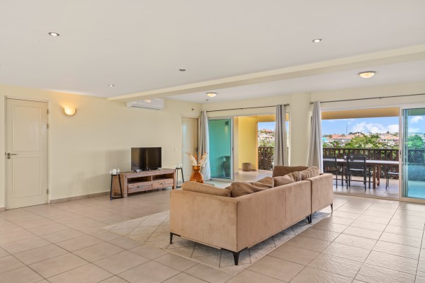La Palapa - Apartment with swimmingpool and harbor views at beach