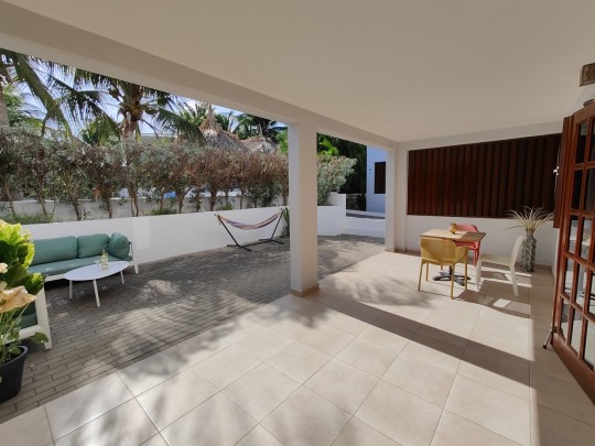 Ruim appartement met zwembad te huur in Jan Thiel -dichtbij het strand