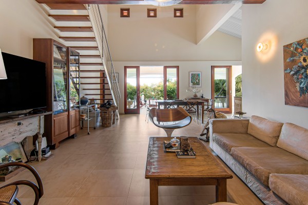 Blue Bay - Luxury, tropical home with pool and golf course views