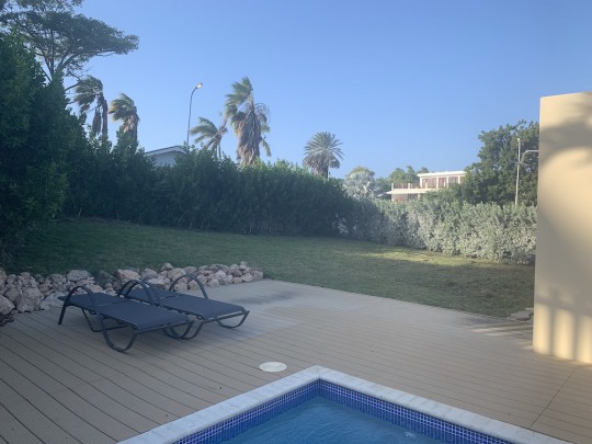 Jan Sofat - Beautiful villa with pool for rent
