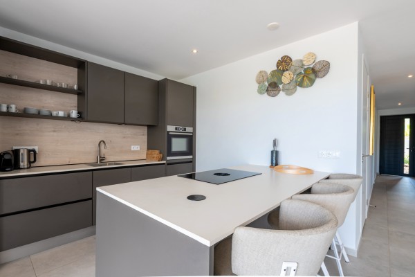 Blue Bay Resort – The Breeze luxury ground floor apartment