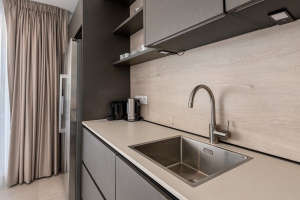 Blue Bay Resort – The Breeze luxury ground floor apartment