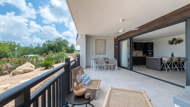 Blue Bay Resort – The Breeze luxury ground floor apartment