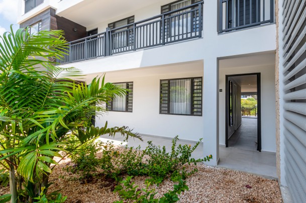 Blue Bay Resort – The Breeze luxury ground floor apartment