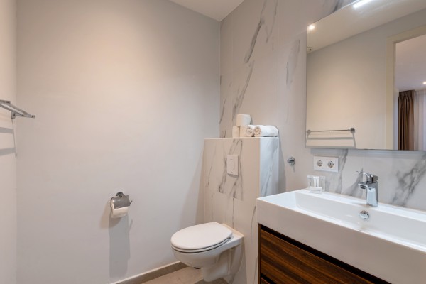 Blue Bay Resort – The Breeze luxury ground floor apartment