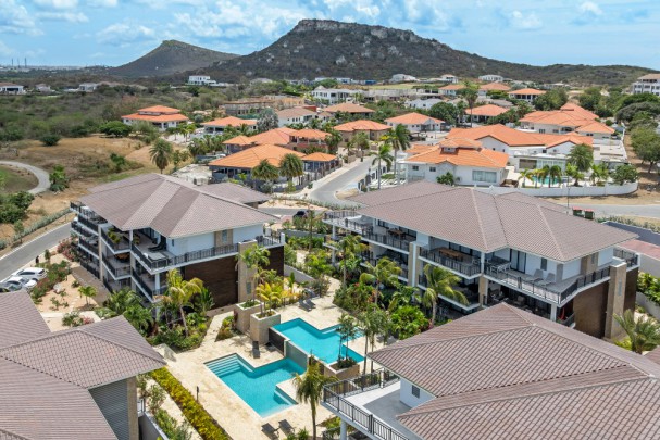 Blue Bay Resort – The Breeze luxury ground floor apartment