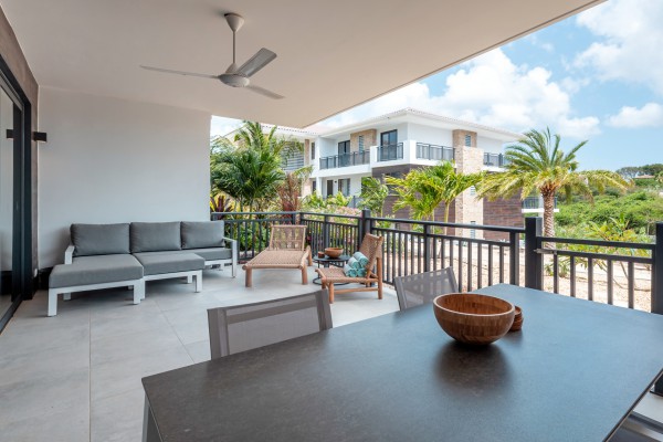 Blue Bay Resort – The Breeze luxury ground floor apartment