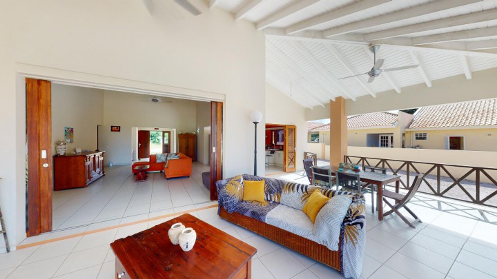 Blue Bay - Tropische 4-slaapkamer villa met zwembad op golf resort