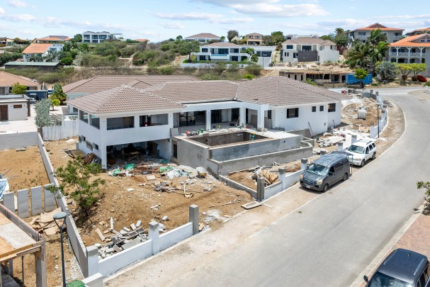 Blue Bay - Luxury new build 4 bedroom villa with private pool 