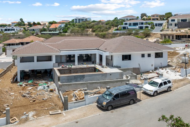 Blue Bay - Luxury new build 4 bedroom villa with private pool 