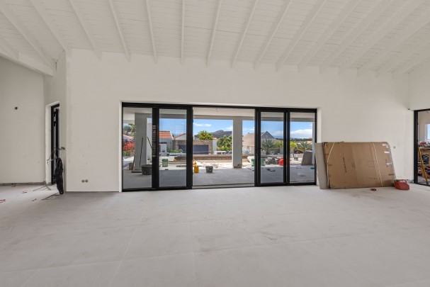 Blue Bay - Luxury new build 4 bedroom villa with private pool 