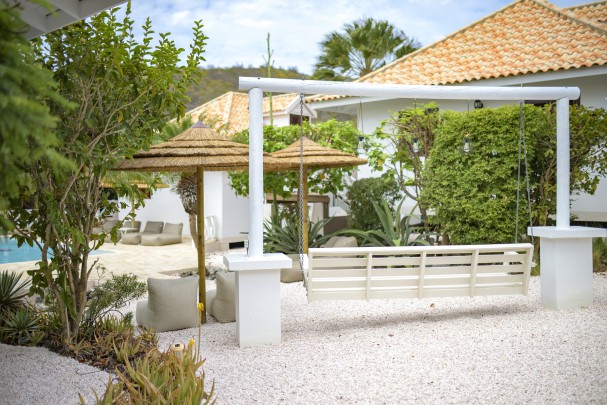 Luxury Seaview bungalow on resort with good rental opportunities