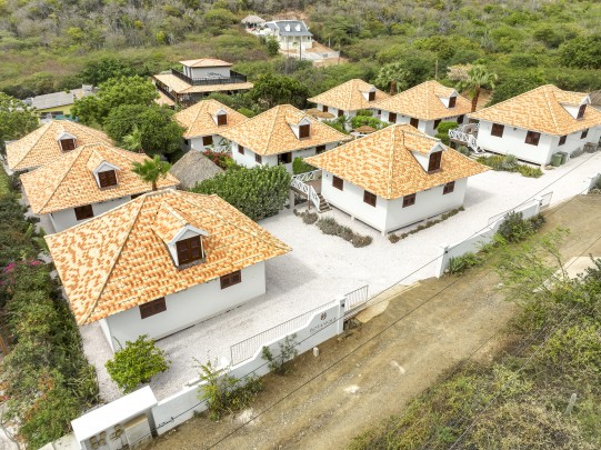 Luxury Seaview bungalow on resort with good rental opportunities