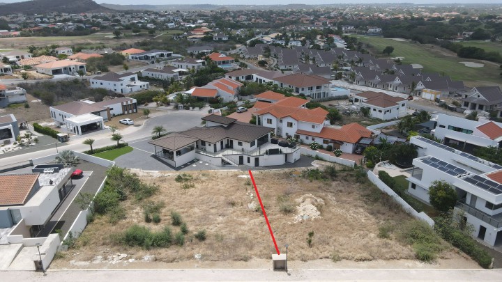 Blue Bay D-section – spacious building lot, ready for your dream home