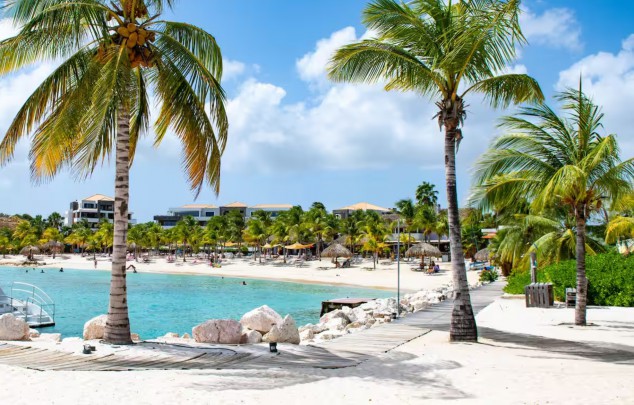 Blue Bay D-section – spacious building lot, ready for your dream home
