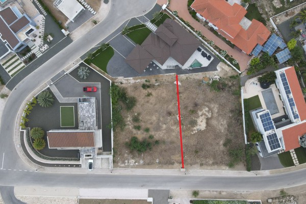 Blue Bay D-section – spacious building lot, ready for your dream home