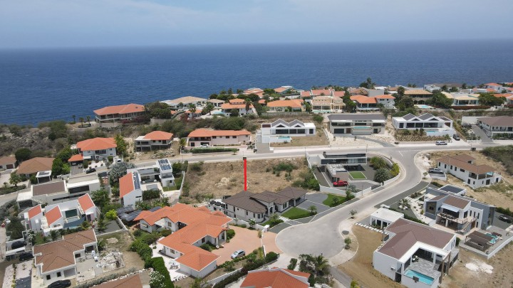 Blue Bay D-section – spacious building lot, ready for your dream home