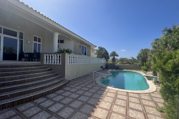 Blue Bay BR-28 - Beautiful villa overlooking the golf course