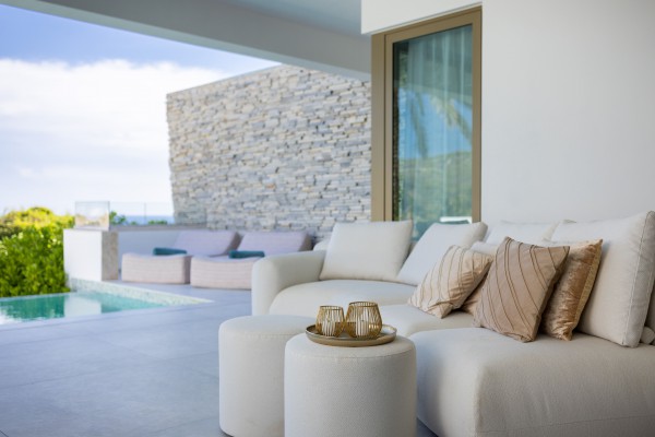 THE CAPE 6 – Luxury Apartment with Sea & Golf Course View 