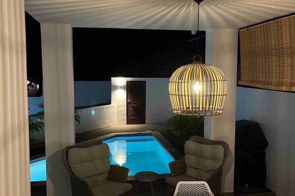 Mahaai - Tropical bungalow perfect for vacation rentals with pool