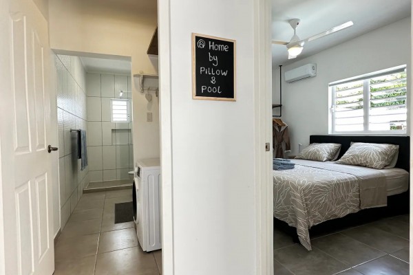 Mahaai - Tropical bungalow perfect for vacation rentals with pool