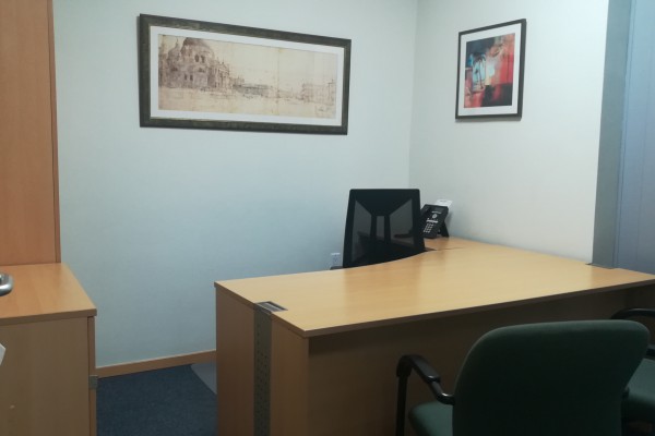 Pos Cabai - Units te huur in office park