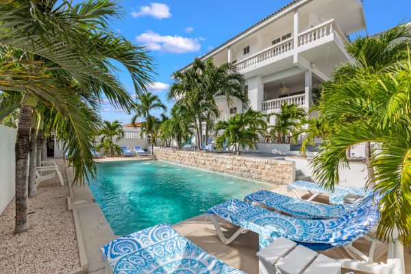 Champartments – Private Group Estate Income Potential - Villa Curaçao