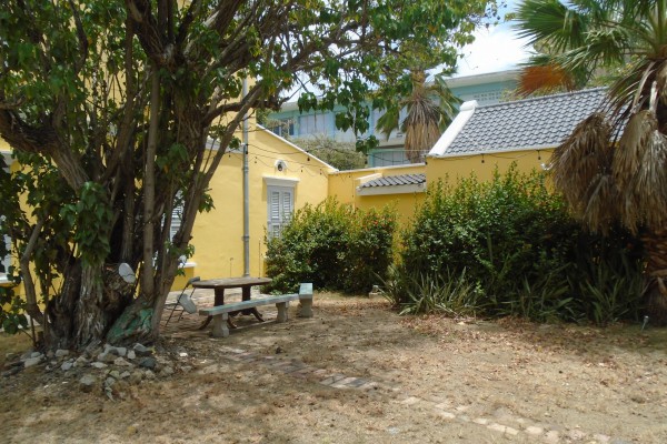 Otrobanda - Unique rental apartments in the heart of Otrobanda