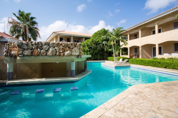 Cocobana Resort - Drie luxe appartementen te koop met gedeeld zwembad