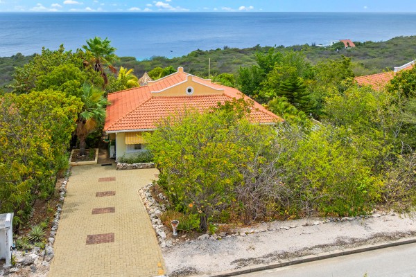 Coral Estate - Detached bungalow with spectacular ocean view